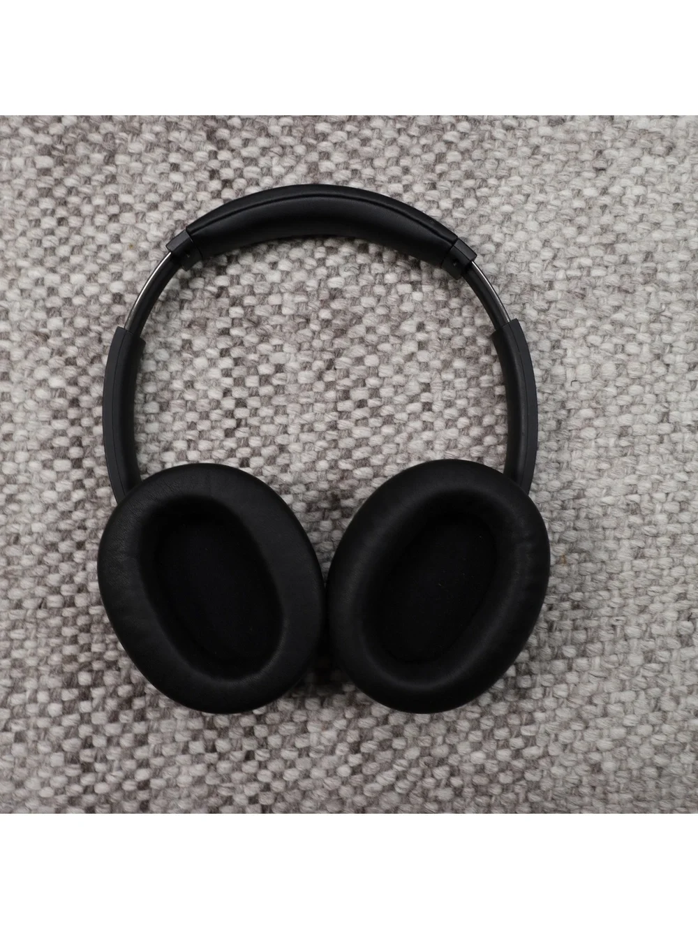 Sony WH-CH720N Wireless Noise Canceling Bluetooth Headphones Black